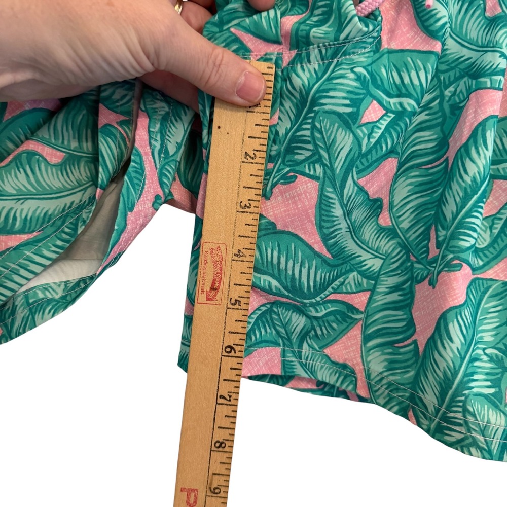 Vineyard Vines Chappy Swim Suit Trunks Mens XL Pink Green Banana Leaf Tropical - Picture 11 of 12